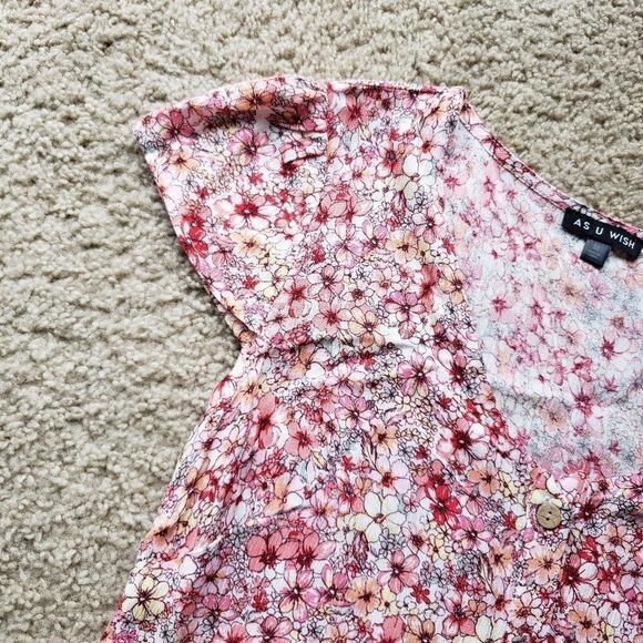 As U Wish Floral Button Down Spring Romper Medium NWT - Picture 8 of 9